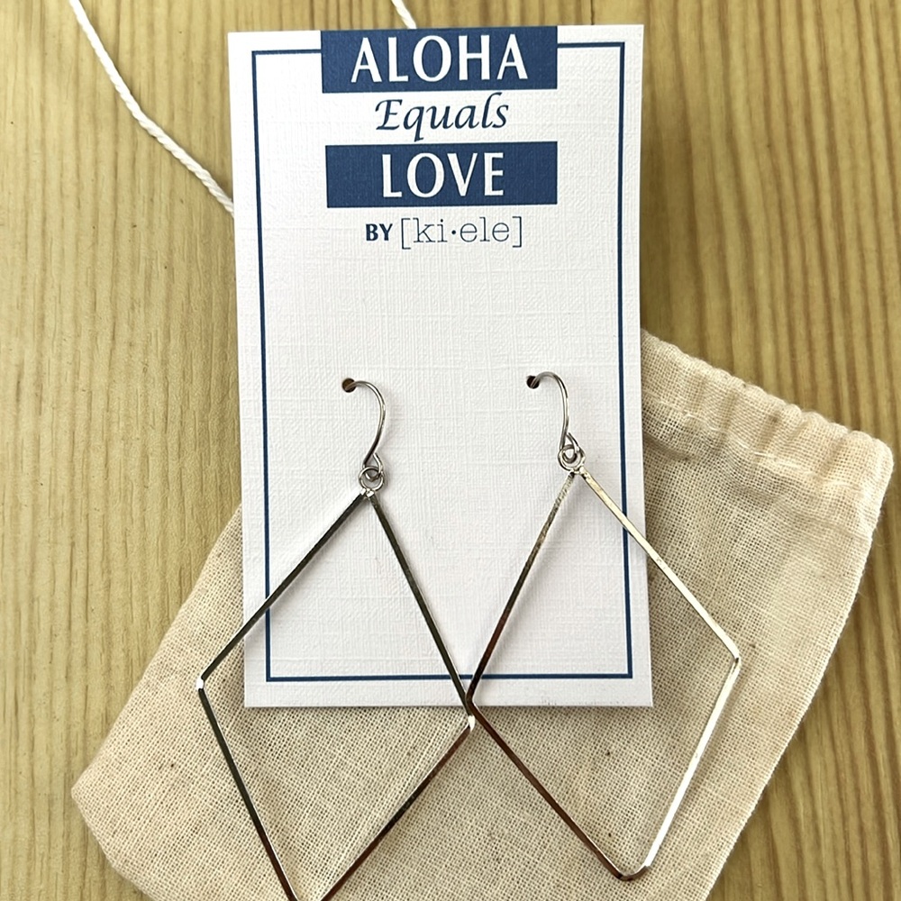 kiele silver earrings new with packaging